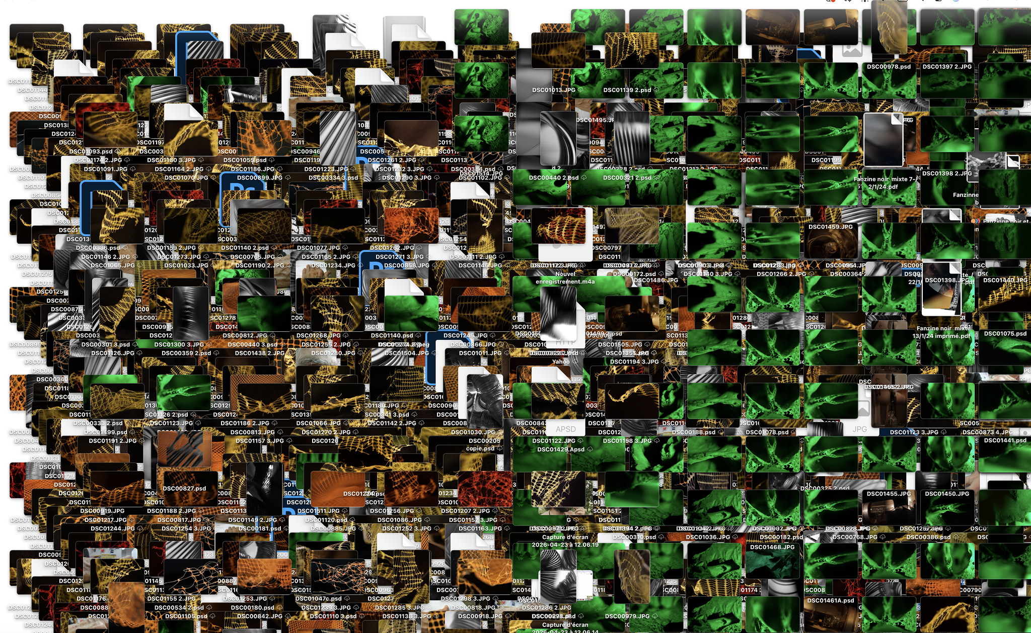 Mosaïque de centaines de vignettes d’images d’archive